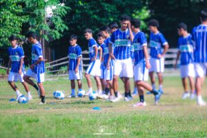 Para pemain Celebest FC saat berlatih di Lapangan Klodran, Karanganyar, Jawa Tengah, Senin pagi (15/6/2026).
