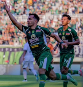Miguel Pereira pada menit ke-36 dan 90+1. 