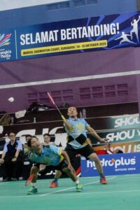 Salah satu pertandingan final KBAM 2025. Pertandingan tahun ini dilaksanakan di GOR Suryanaga, Surabaya, 27-28 Oktober 2026. 