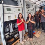 Awak media Independen melakukan kunjungan edukatif ke lokasi perakitan unit pompa ukur dispensing pump merek lokal PREMIER di Jalan Dukuh Pakis II No. 112, Surabaya, Kamis (15/1/2026)
