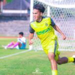 Selebrasi Abd Sabir usai mencetak gol kelima Celebest FC ke gawang Persepam di Stadion Sriwedari, Solo, Selasa (23/6/2026).